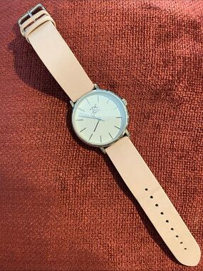 Minimalist Pale Pink Leather Women's Watch with Silver Case